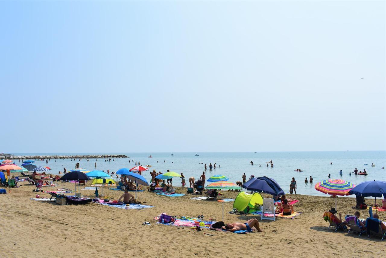 Villaggio San Francesco - Adria Holiday Mobile Homes Duna Verde Dış mekan fotoğraf