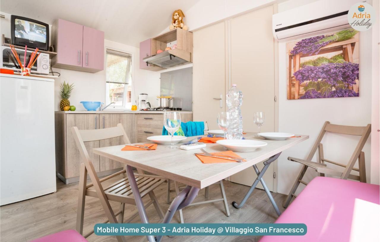 Villaggio San Francesco - Adria Holiday Mobile Homes Duna Verde Dış mekan fotoğraf