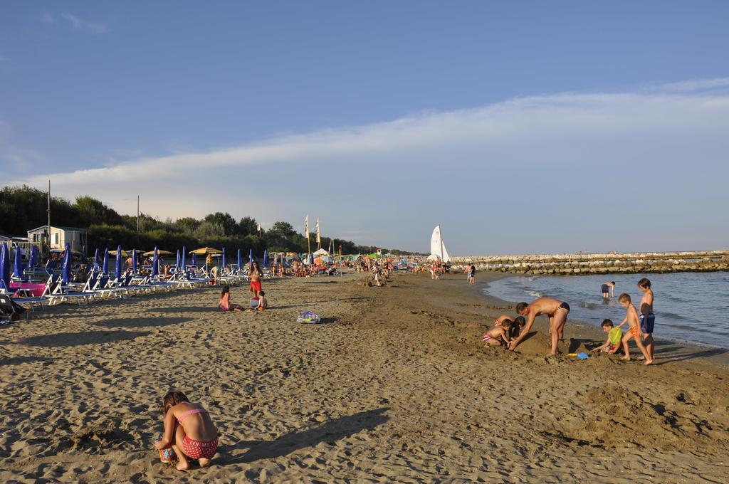 Villaggio San Francesco - Adria Holiday Mobile Homes Duna Verde Dış mekan fotoğraf